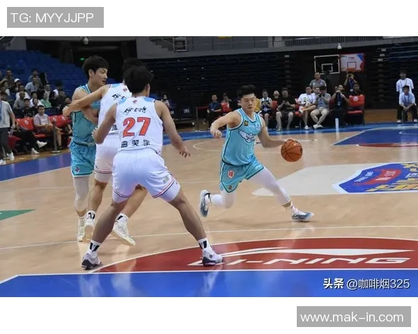 青岛与江苏CBA全场精彩回放分析及比赛亮点总结